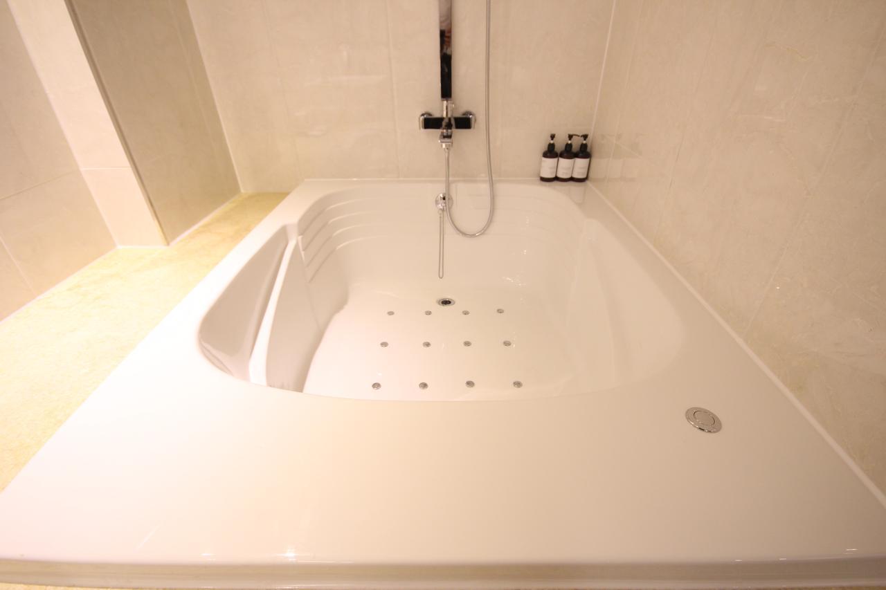MBN Hotel Changwon Buitenkant foto